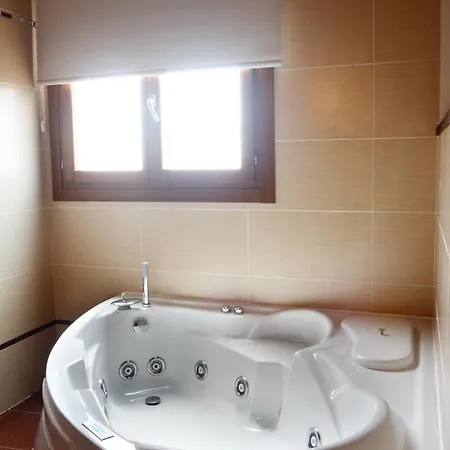 فندق El Cierzo De Javalambre